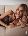 Schwarzes figurbetontes Negligé Arrowel aus Powernet mit Spitze von Obsessive – Ansicht 2