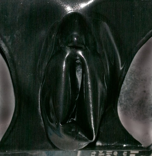 Schwarzer Latex-Spezialslip mit vorgeformten Schamlippen und Vaginalschlauch von Late X – Ansicht 5