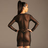 Sheer Mesh Gerafftes Kleid Schwarz von KYNX: durchsichtiger Rücken und lange Ärmel, Rückansicht am Model