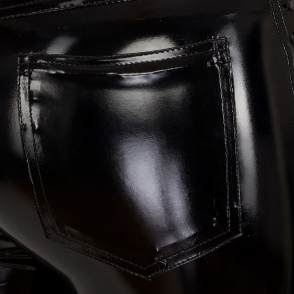 Figurbetonte Hose mit Wet‑Look-Oberfläche Schwarz | lovesect