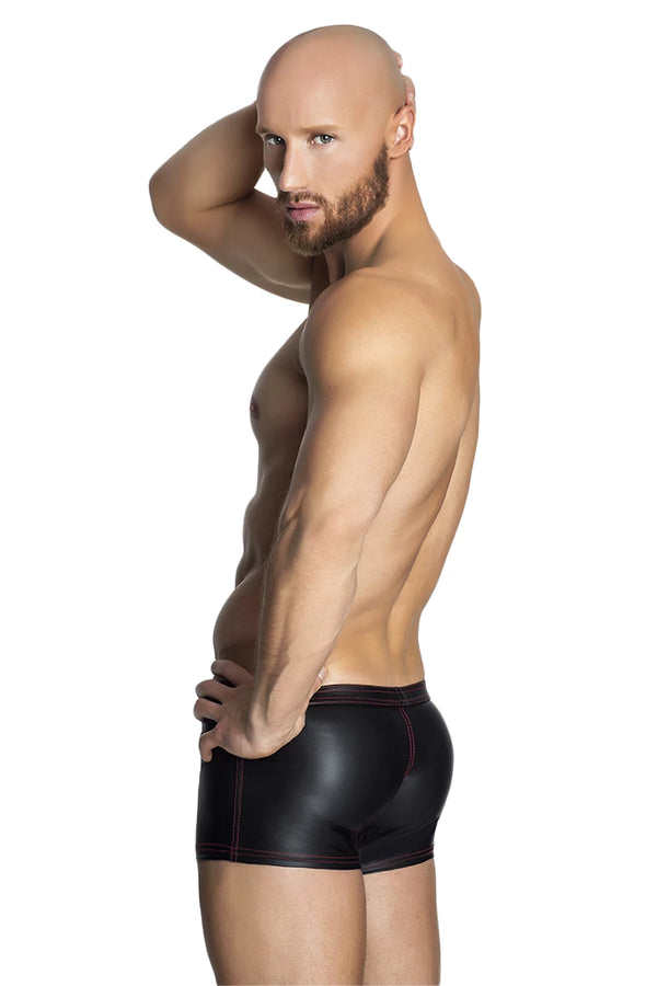 Eleganter Herren-Short aus mattem Wetlook mit roter Akzentnaht H028 | Noir Handmade