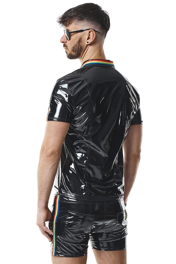 PVC Poloshirt mit Regenbogenfahne und Metallring | Regnes Fetish Planet