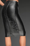 Sexy Powerwetlook Rock mit handgemachten Zierfalten auf der Rückseite schwarz_88764.jpg