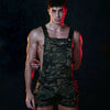Olivgrüne knapp geschnittene Cargo Shorts im sexy Army Stil von TOF Paris