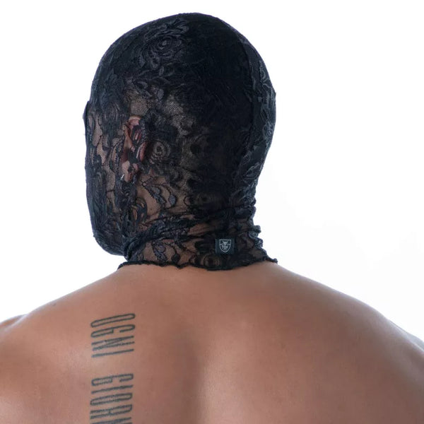 Schwarze Fluid Lace Hood im verführerischen Spitzen Design von TOF Paris – Ansicht 3