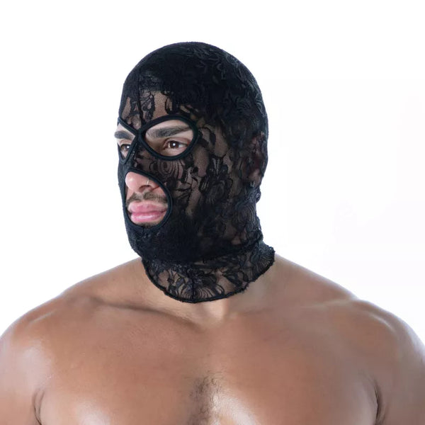 Schwarze Fluid Lace Hood im verführerischen Spitzen Design von TOF Paris – Ansicht 2