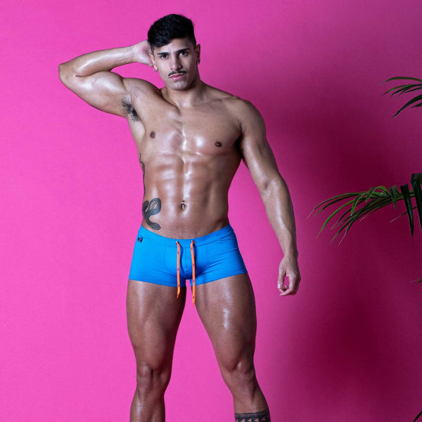 Badeshorts Slim-Fit in Türkis - Komfort & Eleganz fürs Wasser | TOF Paris