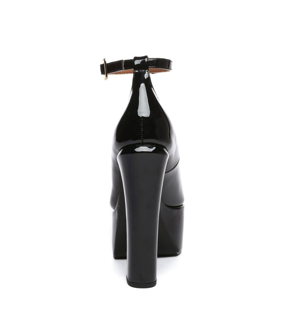STYLET Plateau Sandaletten Schwarz Lack | Giaro SALE