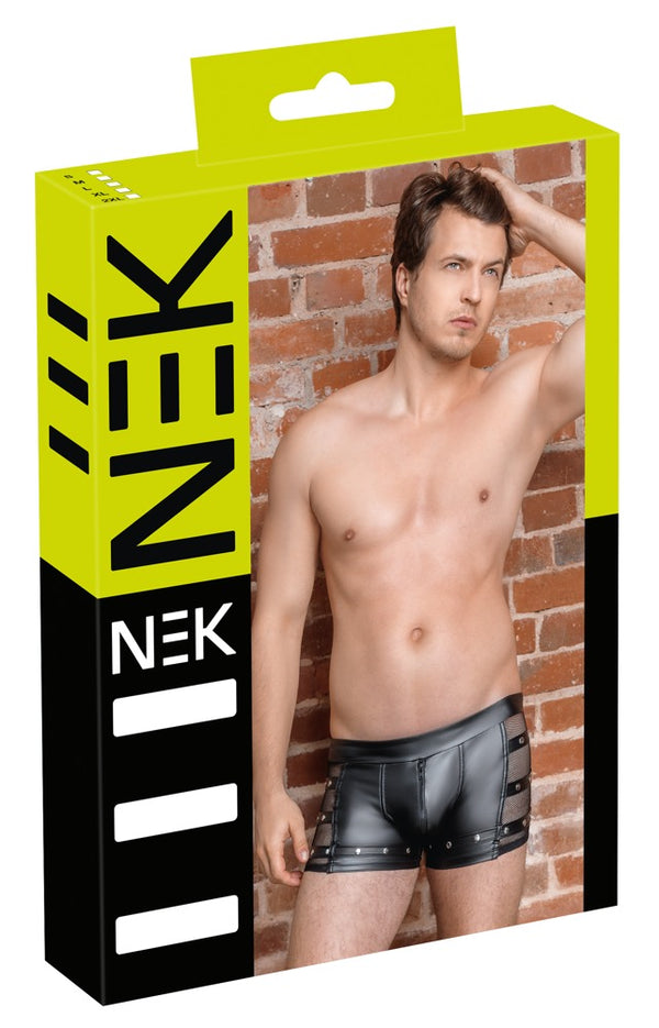 Schwarze Herren-Pants im Mattlook mit Netz-Einsätzen und nietenverzierten Riemen von NEK