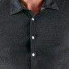 Enges Herren-Kurzarm-Hemd im silber-schillernden Lurex-Look von Svenjoyment – Ansicht 5