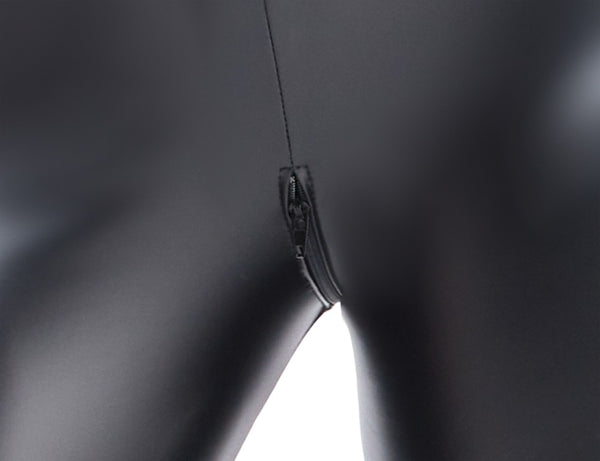Schwarzer hautenger Powerwetlook Overall mit offener Rückenschnürung von Noir – Ansicht 5