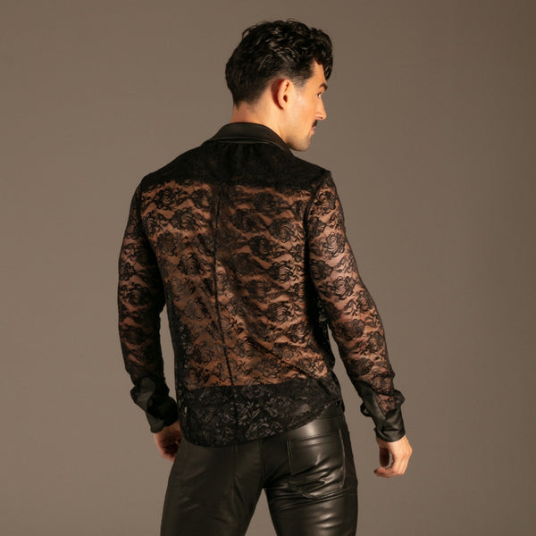 Lace Hemd Schwarz von KYNX: Hemd aus Stretch-Spitze mit Kragen, Rückansicht am Model