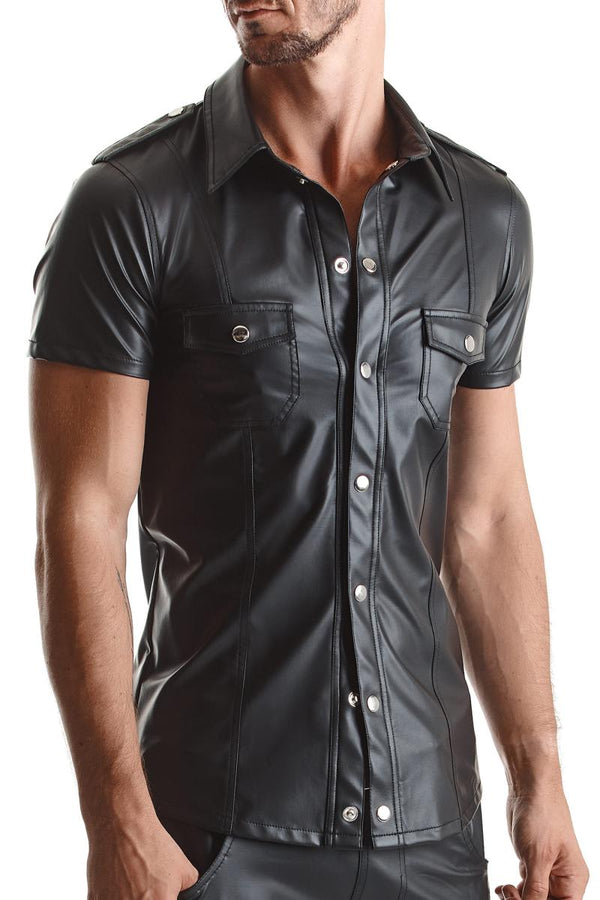Herren Wetlook Hemd mit Stehkragen und Metallknöpfen | Regnes Fetish Planet