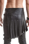Herren Asymmetrischer Rock mit vertikalen Falten und Gürteldetails | Regnes Fetish Planet