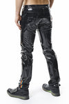 Herren Lack-Hose mit Taschen und Regenbogen-Akzent | Regnes Fetish Planet