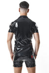 Poloshirt aus glänzendem Lack-Stoff mit vertikalen Designnähten | Regnes Fetish Planet