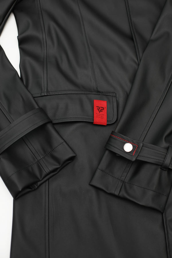 Herren Kunstleder Mantel mit Revers und Taillenbetonung | Regnes Fetish Planet