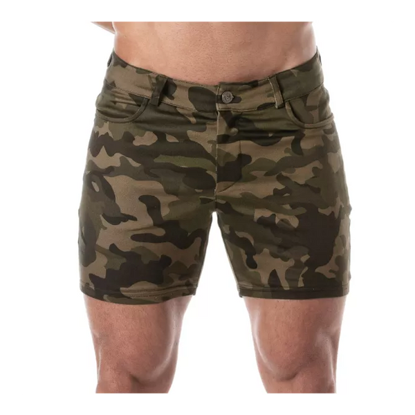 Camouflage verführerische Shorts mit maskulinem Schnitt von TOF Paris