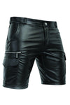 Schwarze maskuline Wetlook-Shorts mit markanten Cargotaschen von Regnes Fetish Planet – Ansicht 2
