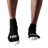 Sneakersocken mit weichem Frottee & kontrastfarbenen Details, Schwarz-Weiß | TOF Paris