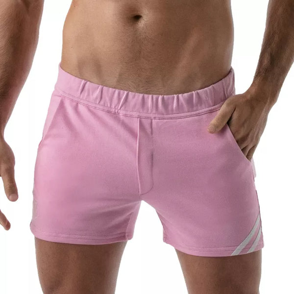 Pinke aufregende Sportshorts für unvergessliche Partynächte von TOF Paris